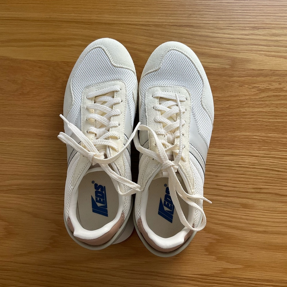 Keds Renaissance Lace Up Sneakers - 8.5 Women’s